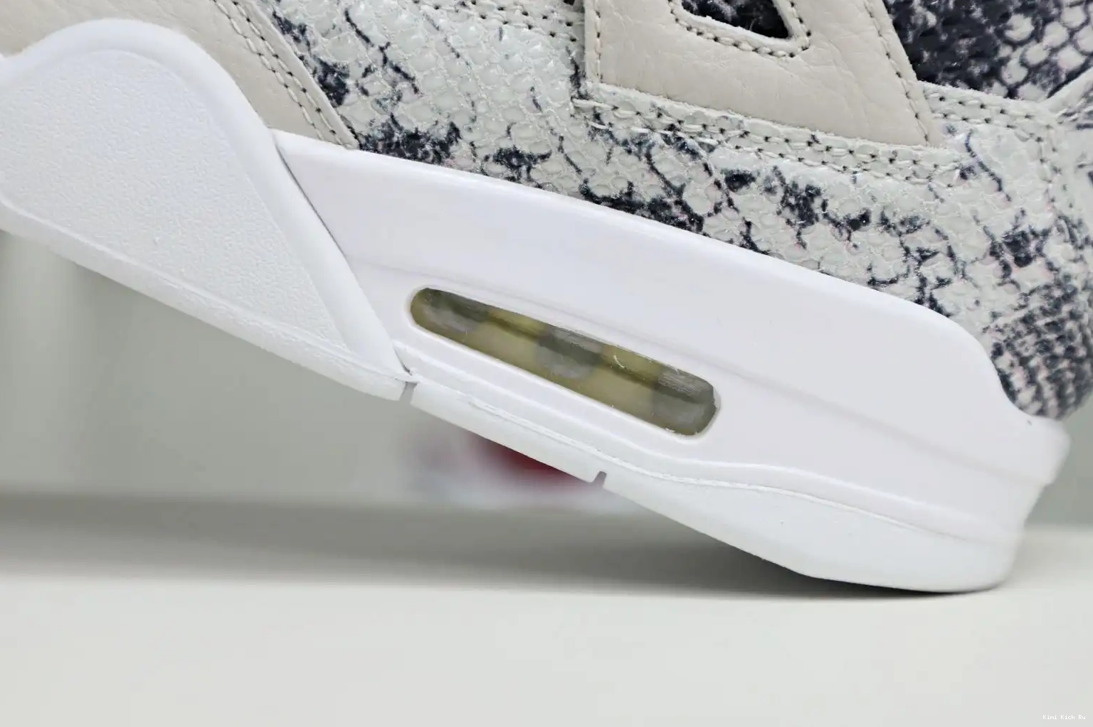 Jordan Air snakeskin Kimikick retro Jordan 4 0718